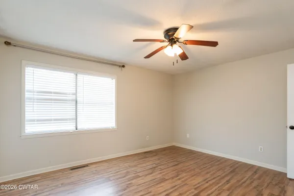 $369,900 | 418 Deerwood Lane, Lexington, TN 38351