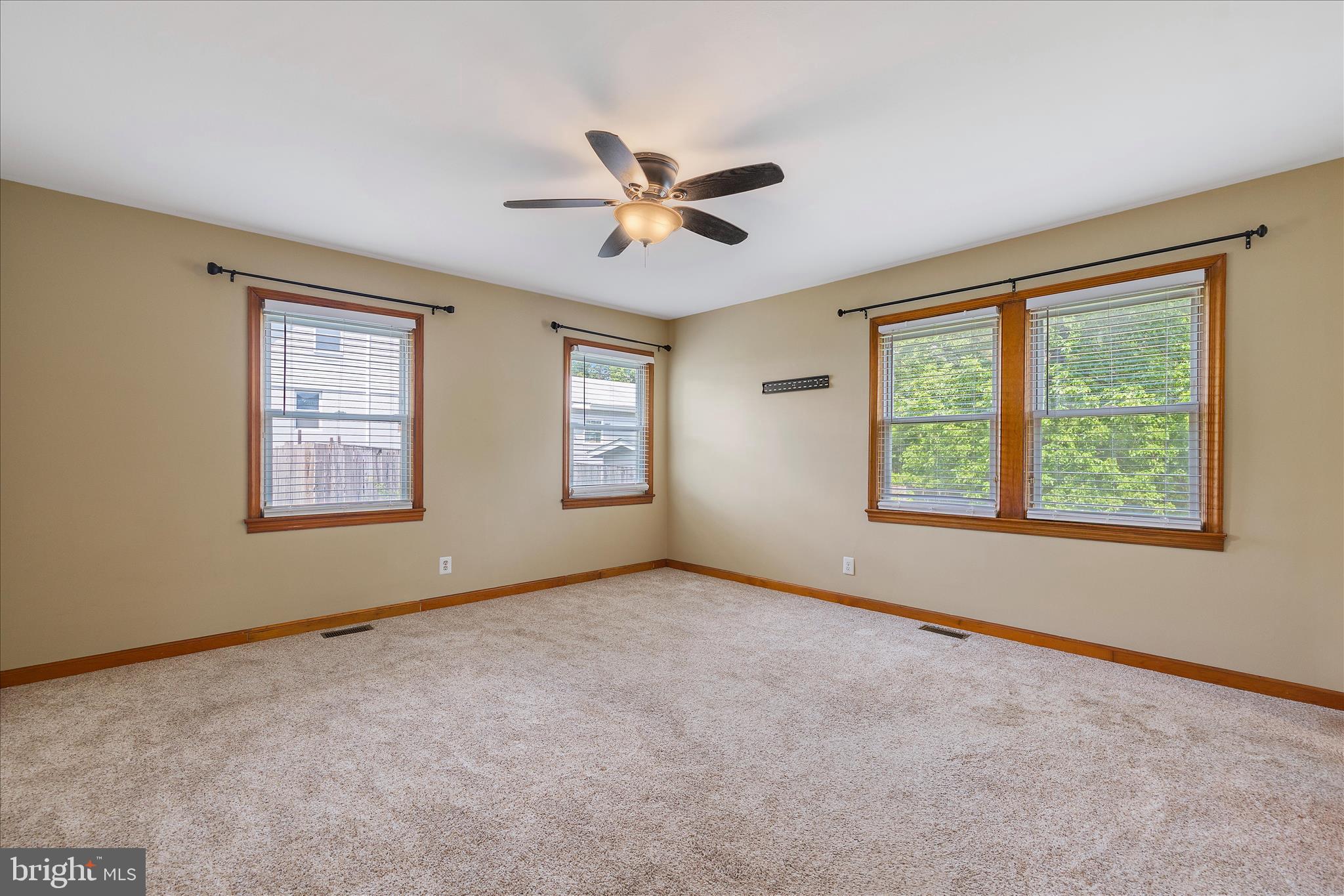 7008 Contee Road Laurel, MD 20707 - Photo 18 of 40
