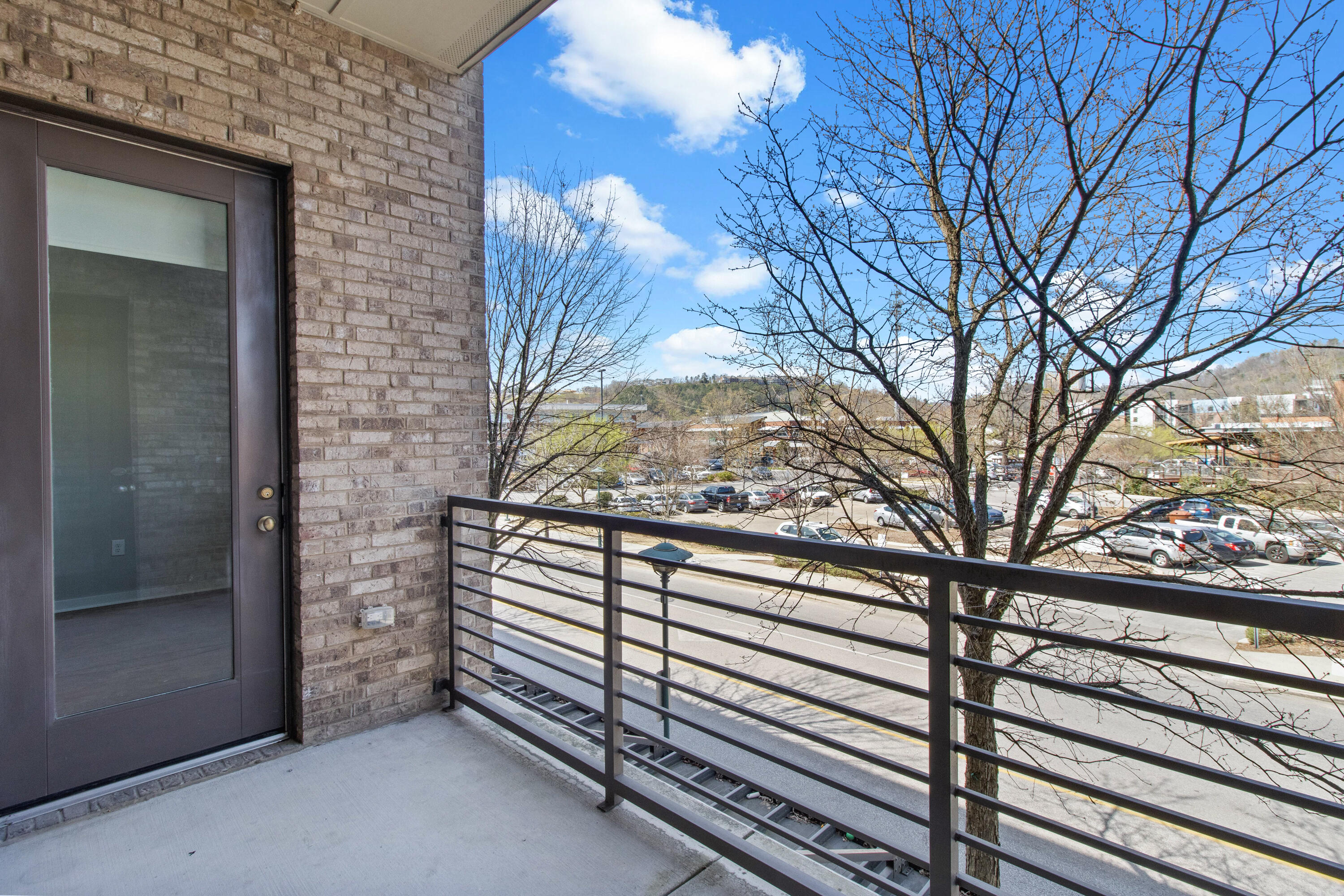 200 Manufacturers Road, Unit 235 Chattanooga, TN 37405 - Photo 16 of 23 Covered Patio