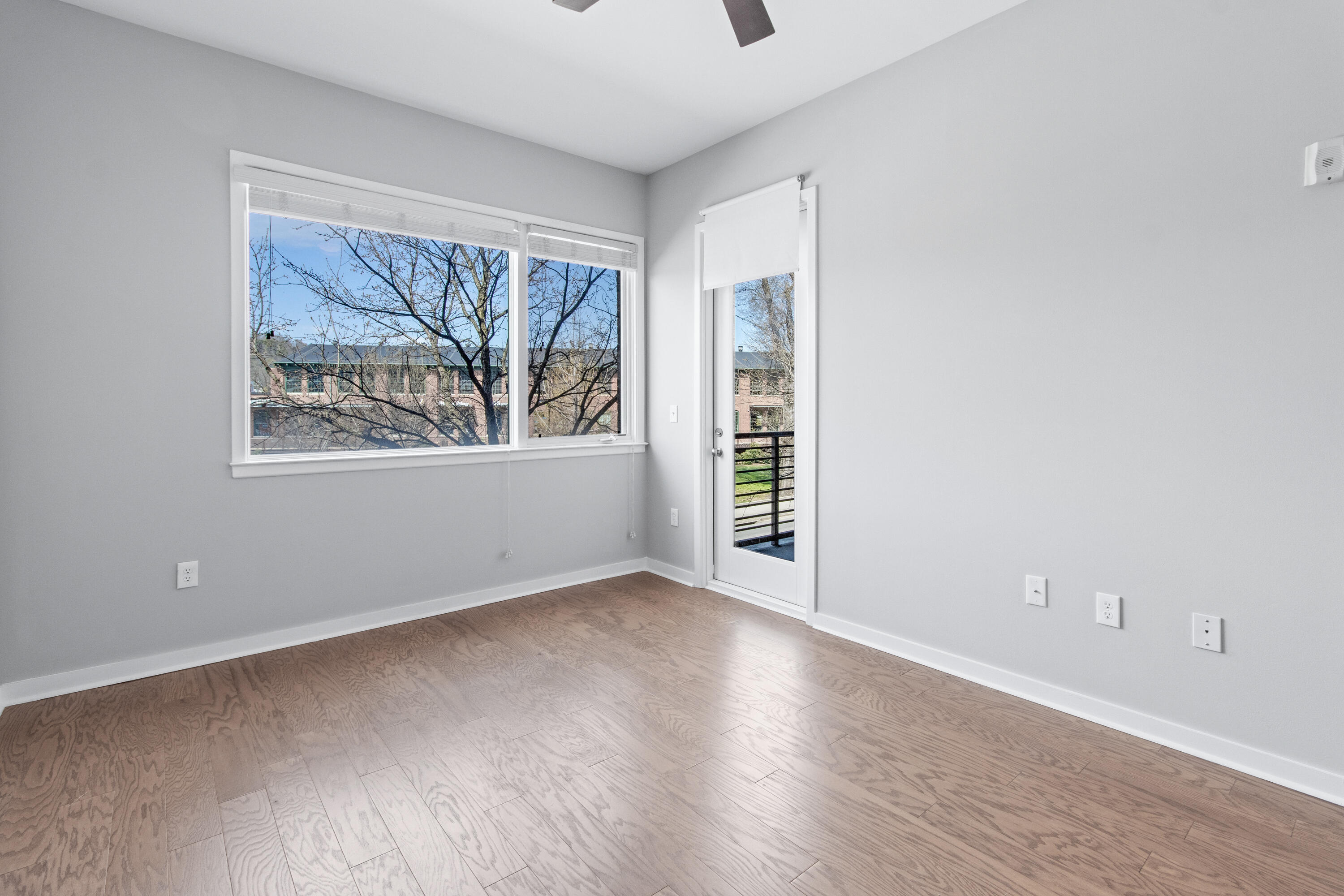 200 Manufacturers Road, Unit 235 Chattanooga, TN 37405 - Photo 9 of 23 Master Bedroom - View 2