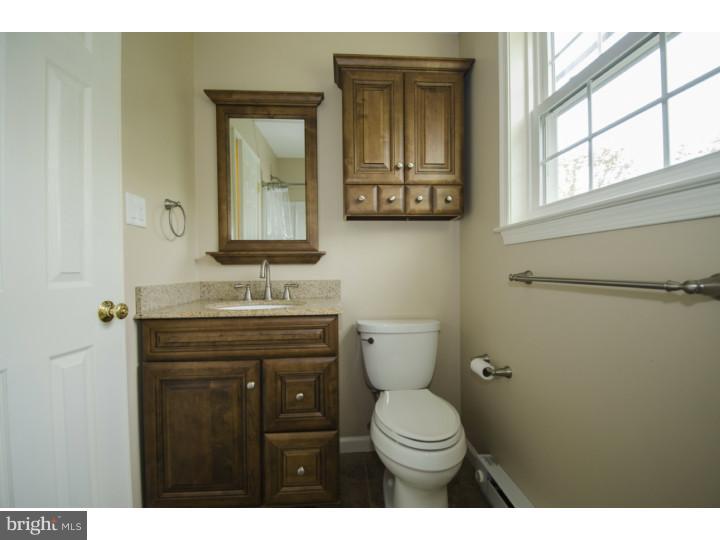 404 Dresher Road, Unit J Horsham, PA 19044 - Photo 11 of 20 Gallery Image 11