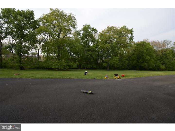 404 Dresher Road, Unit J Horsham, PA 19044 - Photo 18 of 20 Gallery Image 18