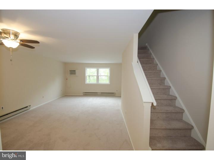 404 Dresher Road, Unit J Horsham, PA 19044 - Photo 8 of 20 Gallery Image 8