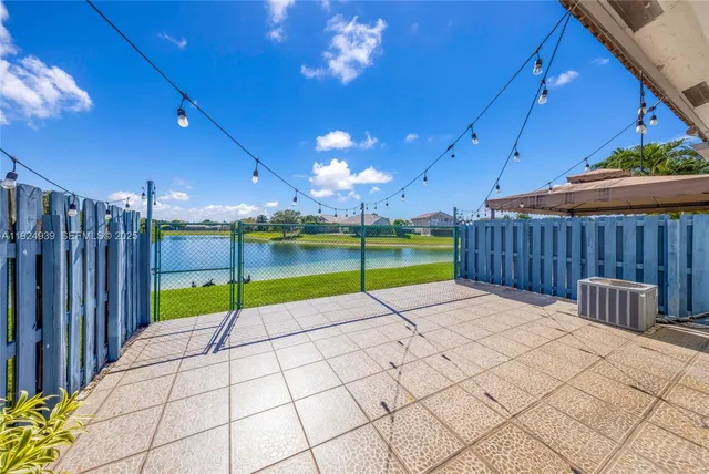 $560,000 | 16236 Southwest 75th Street, Miami, FL 33193