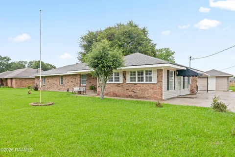 $269,900 | 206 Paul Boudreaux Road, Lafayette, LA 70506