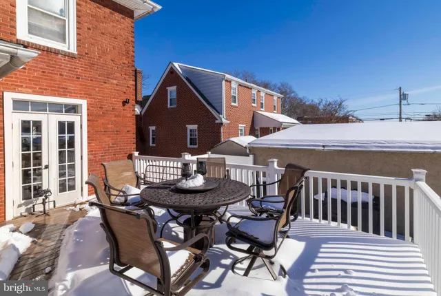 $595,000 | 15 East 11th Avenue, Conshohocken, PA 19428