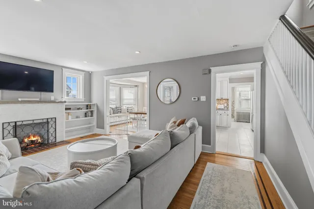 $595,000 | 15 East 11th Avenue, Conshohocken, PA 19428