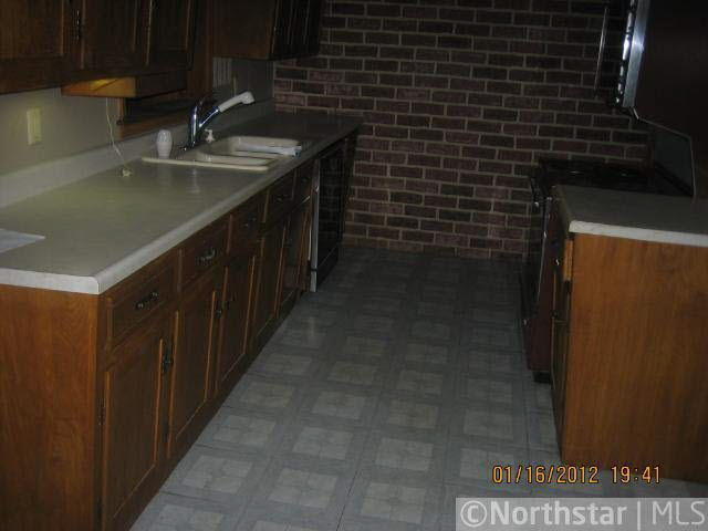1049 Cobb Road Shoreview, MN 55126 - Photo 12 of 14 Gallery Image 12