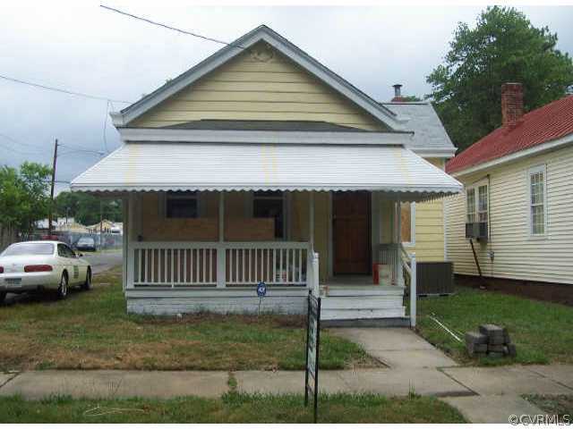 3215 Decatur Street Richmond, VA 23224 - Photo 1 of 8 Exterior Front - Front of House