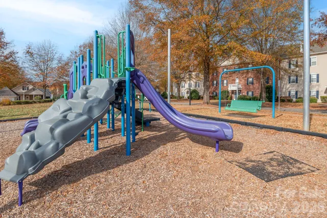 $165,000 | 298 Town Park Drive, Unit 202, Advance, NC 27006