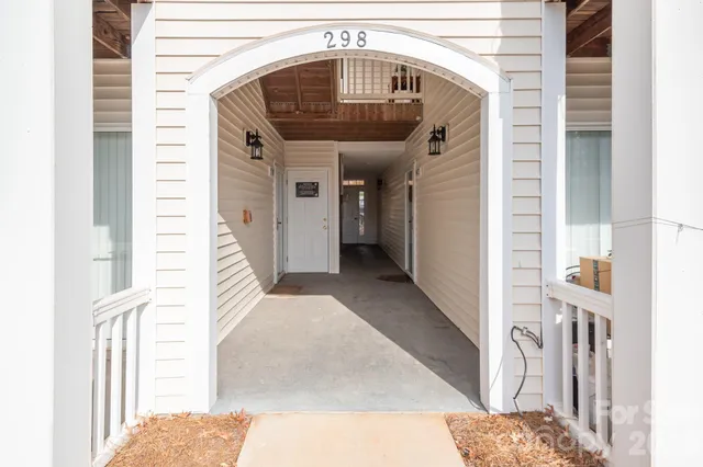 $165,000 | 298 Town Park Drive, Unit 202, Advance, NC 27006