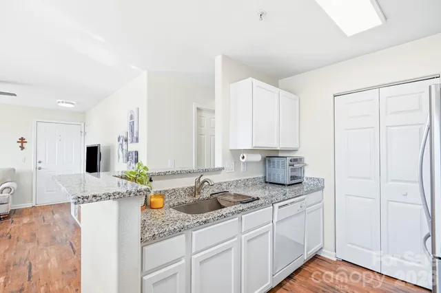 $165,000 | 298 Town Park Drive, Unit 202, Advance, NC 27006