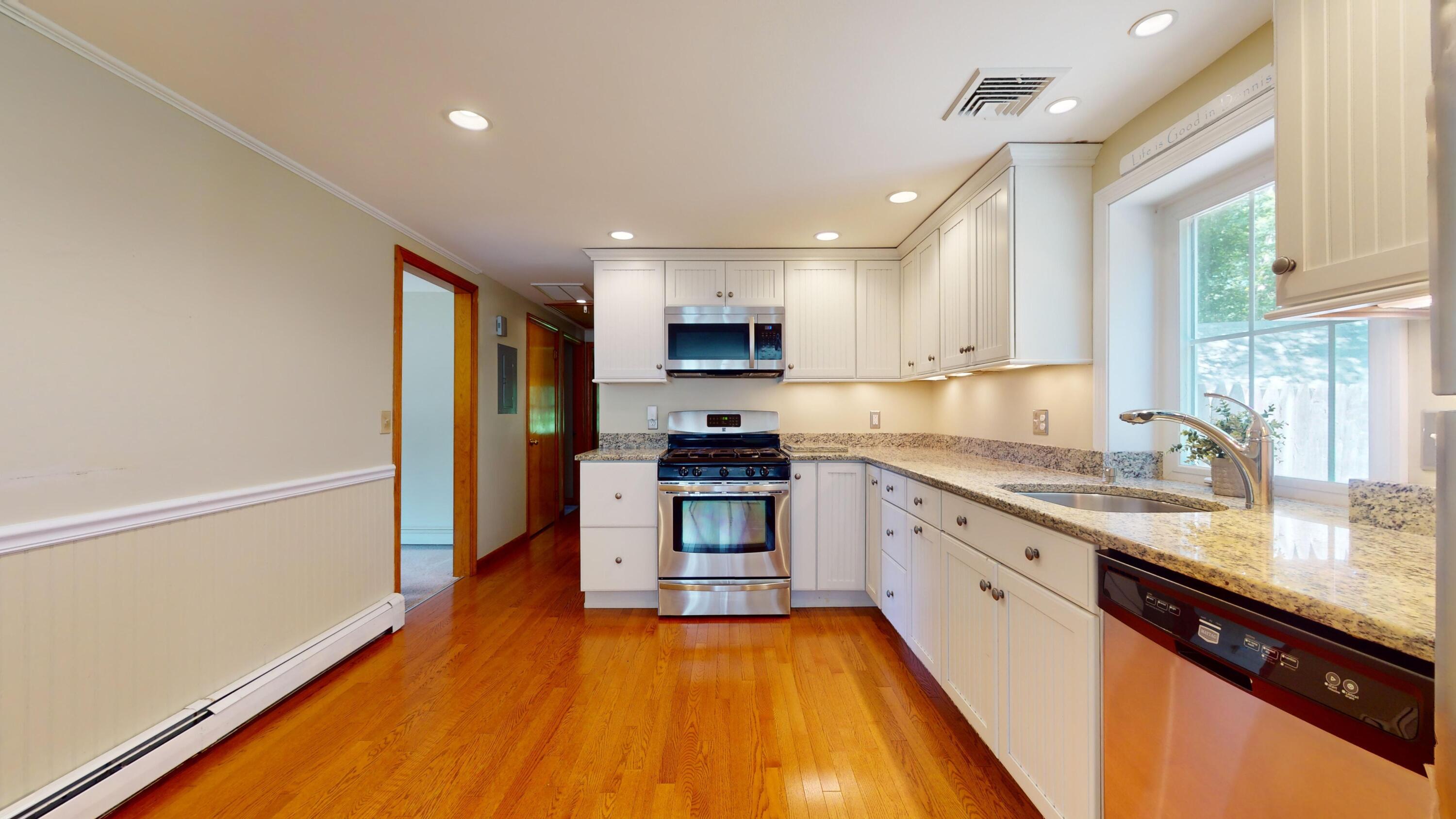250 New Boston Road Dennis, MA 02638 - Photo 18 of 34 250-New-Boston-Rd-07022024_214509