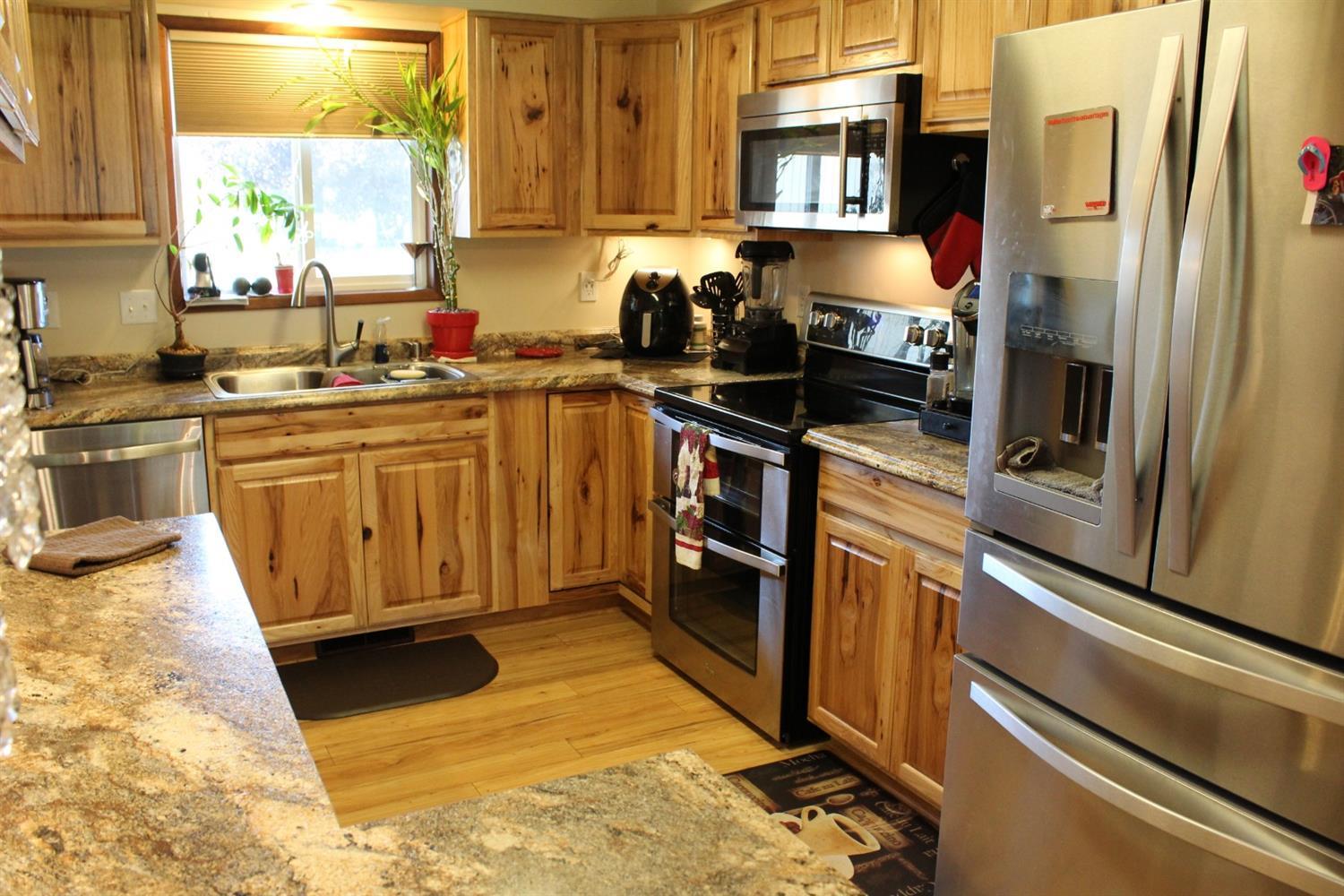 2193 Delta Waters Road Medford, OR 97504 - Photo 4 of 21 Additional Photo