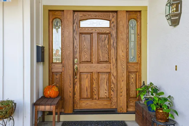 $1,650,000 | 631 Claret Court, Pleasanton, CA 94566