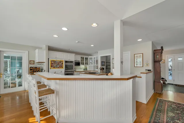 $3,595,000 | 2 Carillon Shores, Tuftonboro, NH 03853