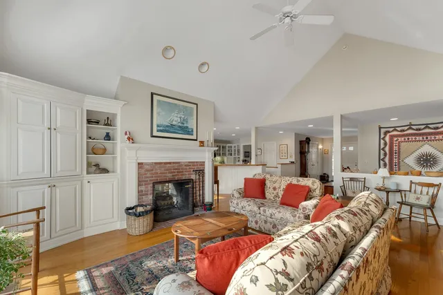 $3,595,000 | 2 Carillon Shores, Tuftonboro, NH 03853