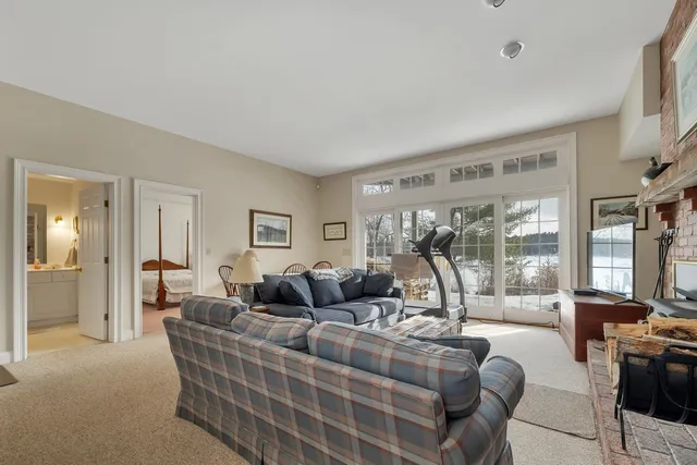 $3,595,000 | 2 Carillon Shores, Tuftonboro, NH 03853