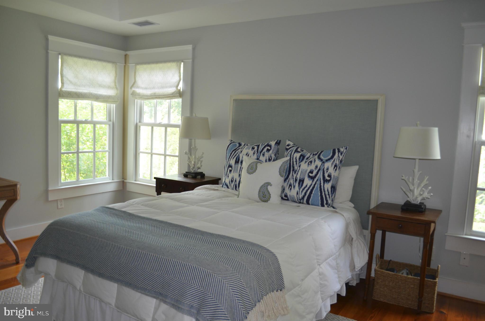5516 Kemper Road Baltimore, MD 21210 - Photo 10 of 14 Bedroom (Master)