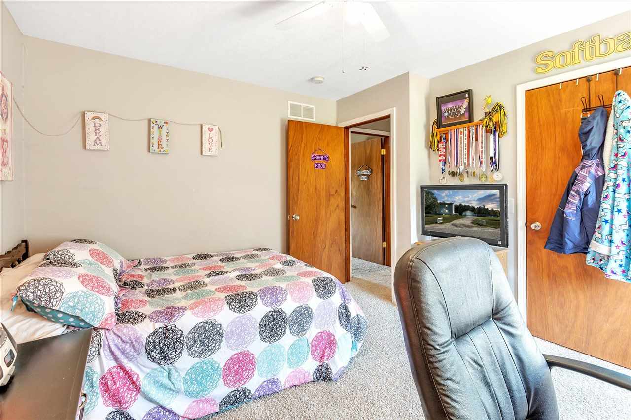 3901 South Loomis Road Mount Pleasant, MI 48858 - Photo 41 of 56 1893572-40.JPG