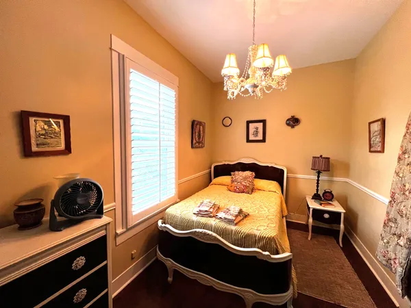 $595,000 | 504 South Franklin Street, La Grange, TX 78945