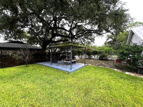 $629,000 | 504 South Franklin Street, La Grange, TX 78945