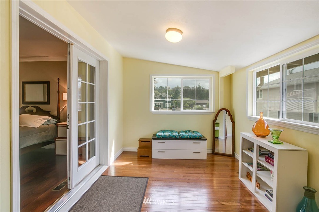 1414 North 39th Place Renton, WA 98056 - Photo 11 of 24 Gallery Image 11