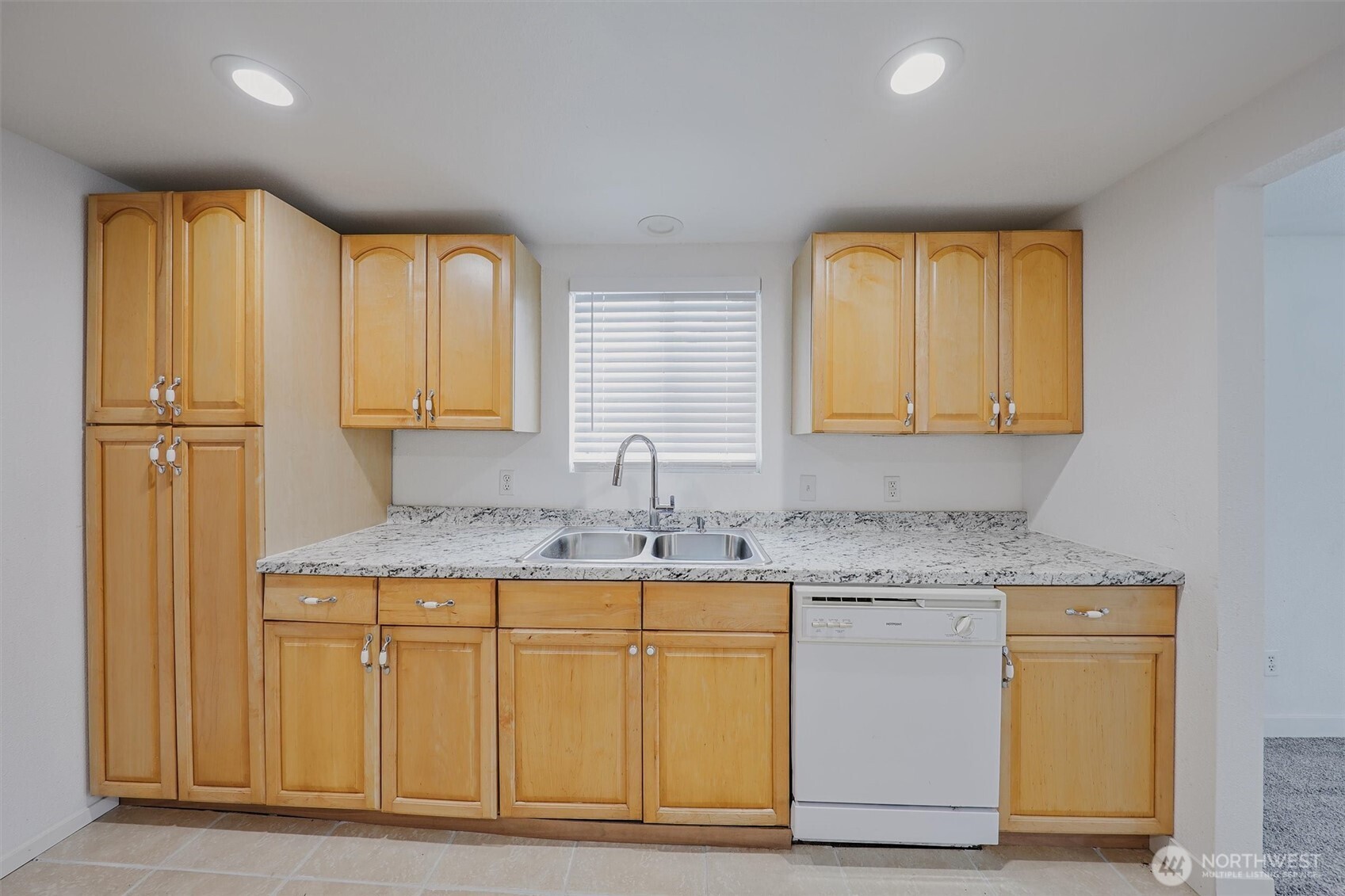 720 7th Avenue Southwest Puyallup, WA 98371 - Photo 7 of 17