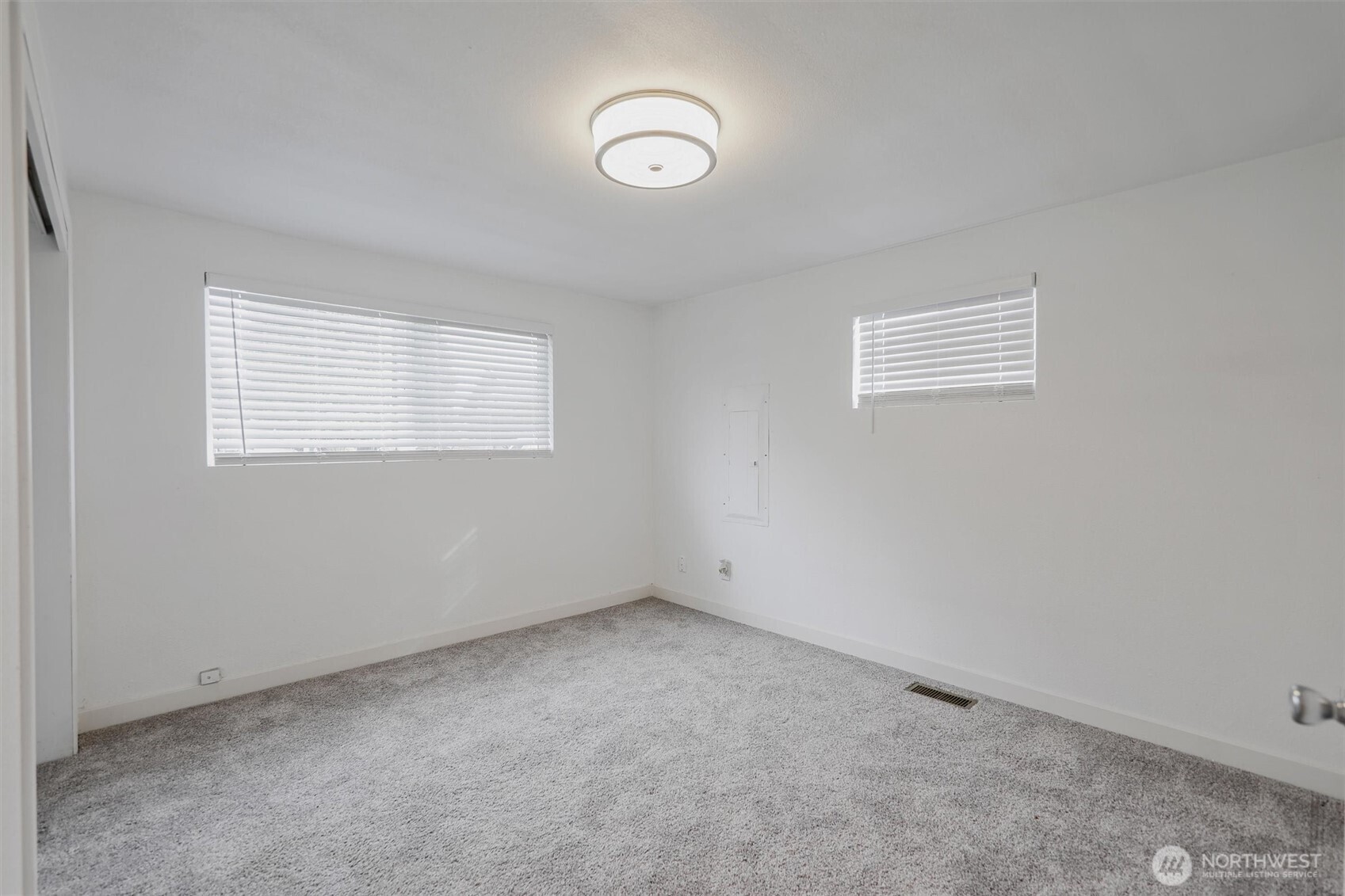 720 7th Avenue Southwest Puyallup, WA 98371 - Photo 10 of 17