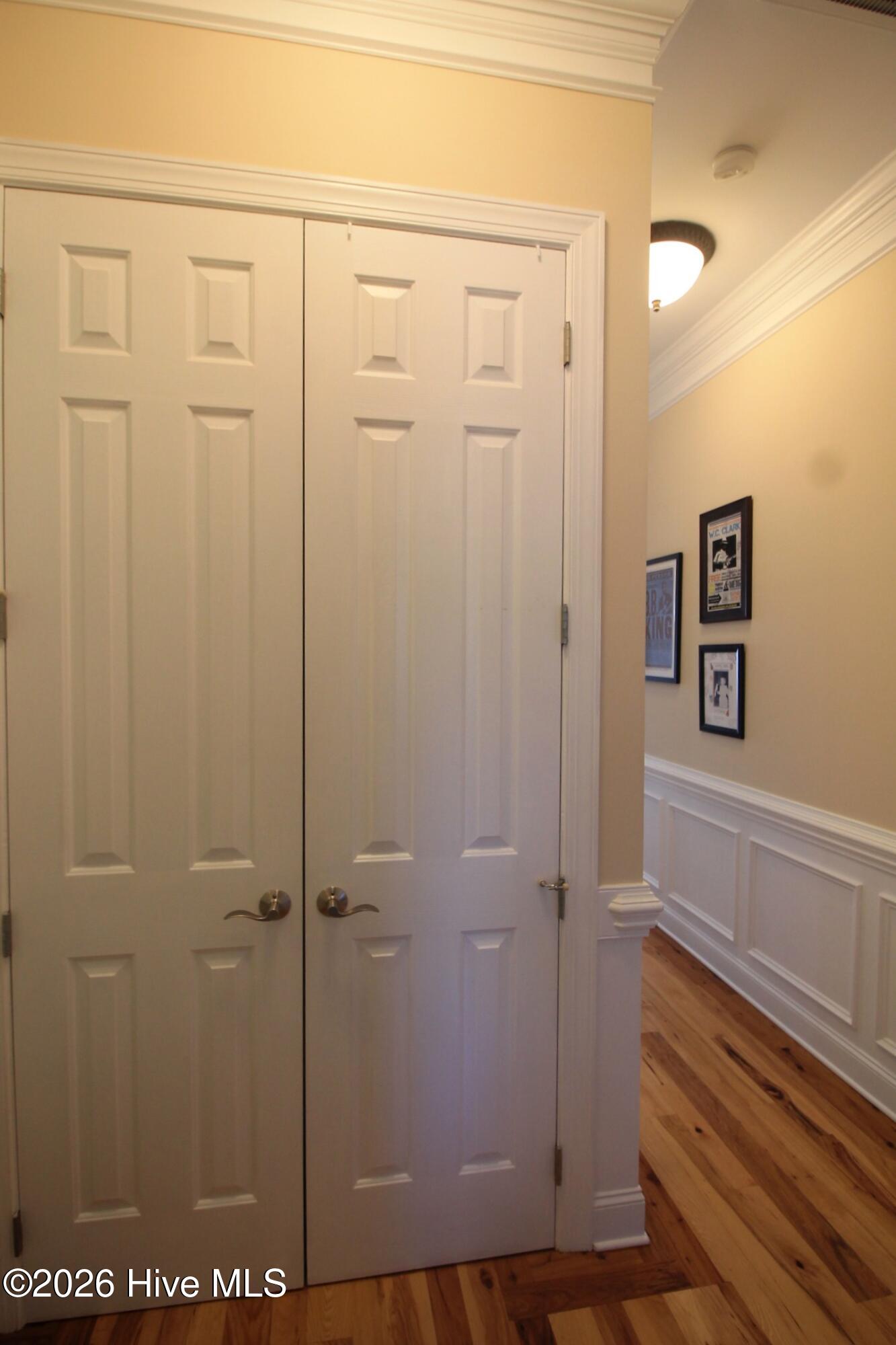 423 West Main Street, Unit 301 Washington, NC 27889 - Photo 27 of 40 linen closet in hall