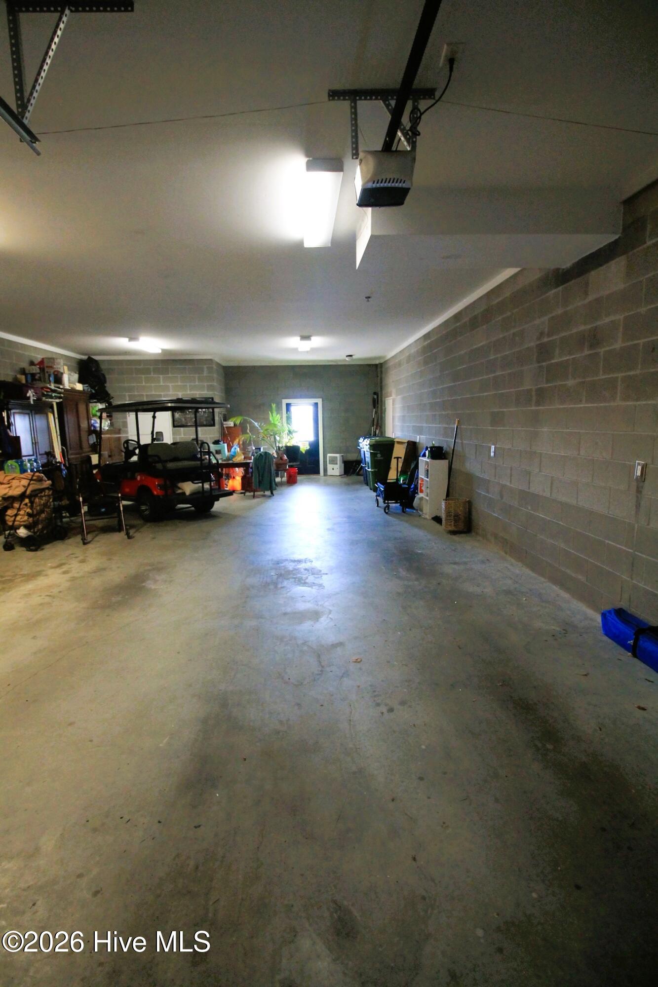 423 West Main Street, Unit 301 Washington, NC 27889 - Photo 34 of 40 double car stack garage
