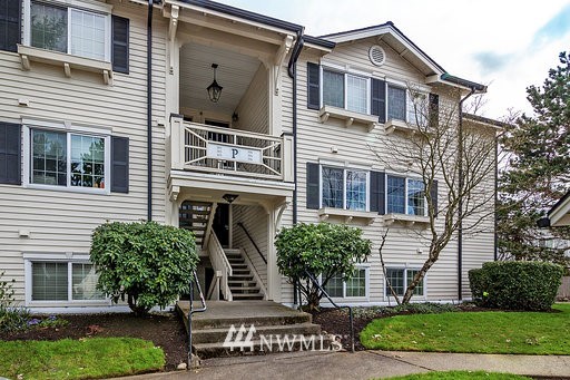 12404 East Gibson Road, Unit P205 Everett, WA 98204 - Photo 1 of 15 Gallery Image 1