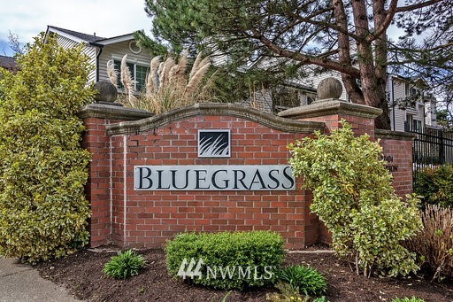 12404 East Gibson Road, Unit P205 Everett, WA 98204 - Photo 2 of 15 Gallery Image 2