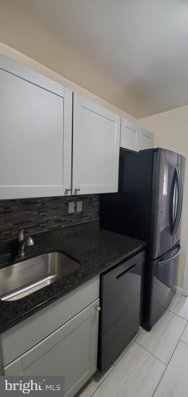 12042 Claridge Road Silver Spring, MD 20902 - Photo 8 of 26