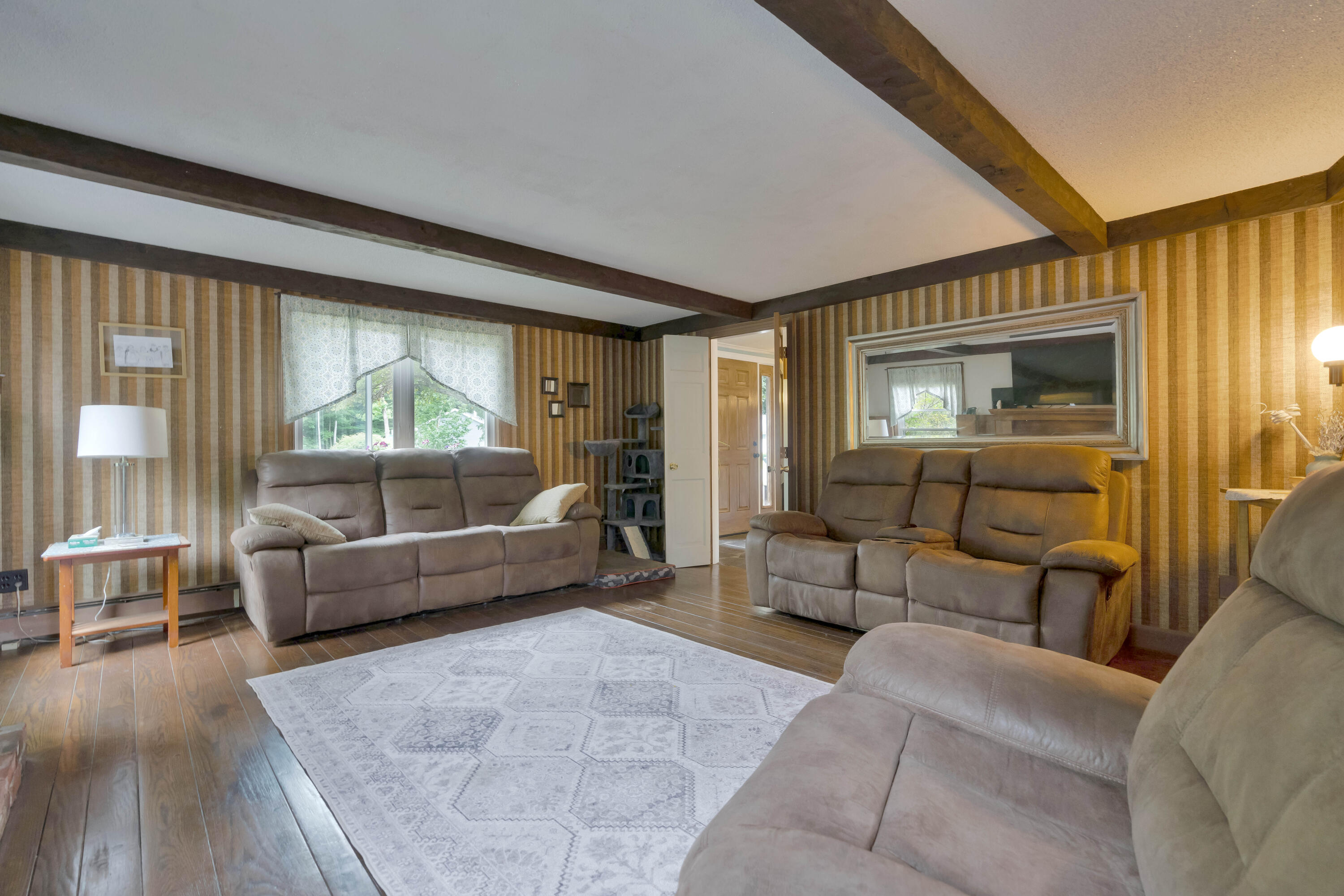 8 Eastman Road Sanford, ME 04083 - Photo 29 of 54 living room