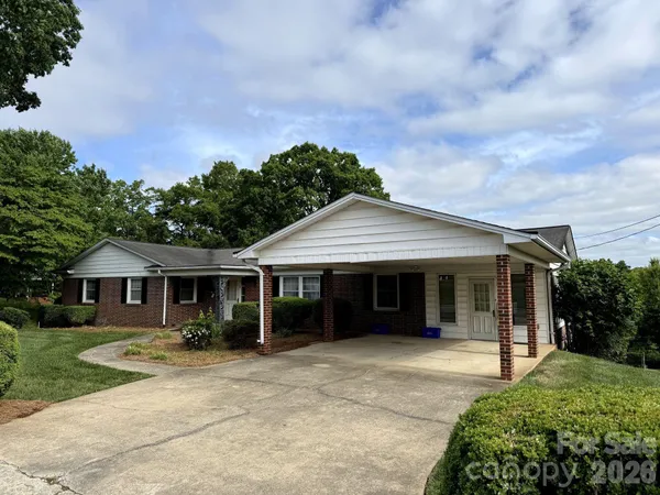 $365,000 | 1 Clearview Street, Granite Falls, NC 28630