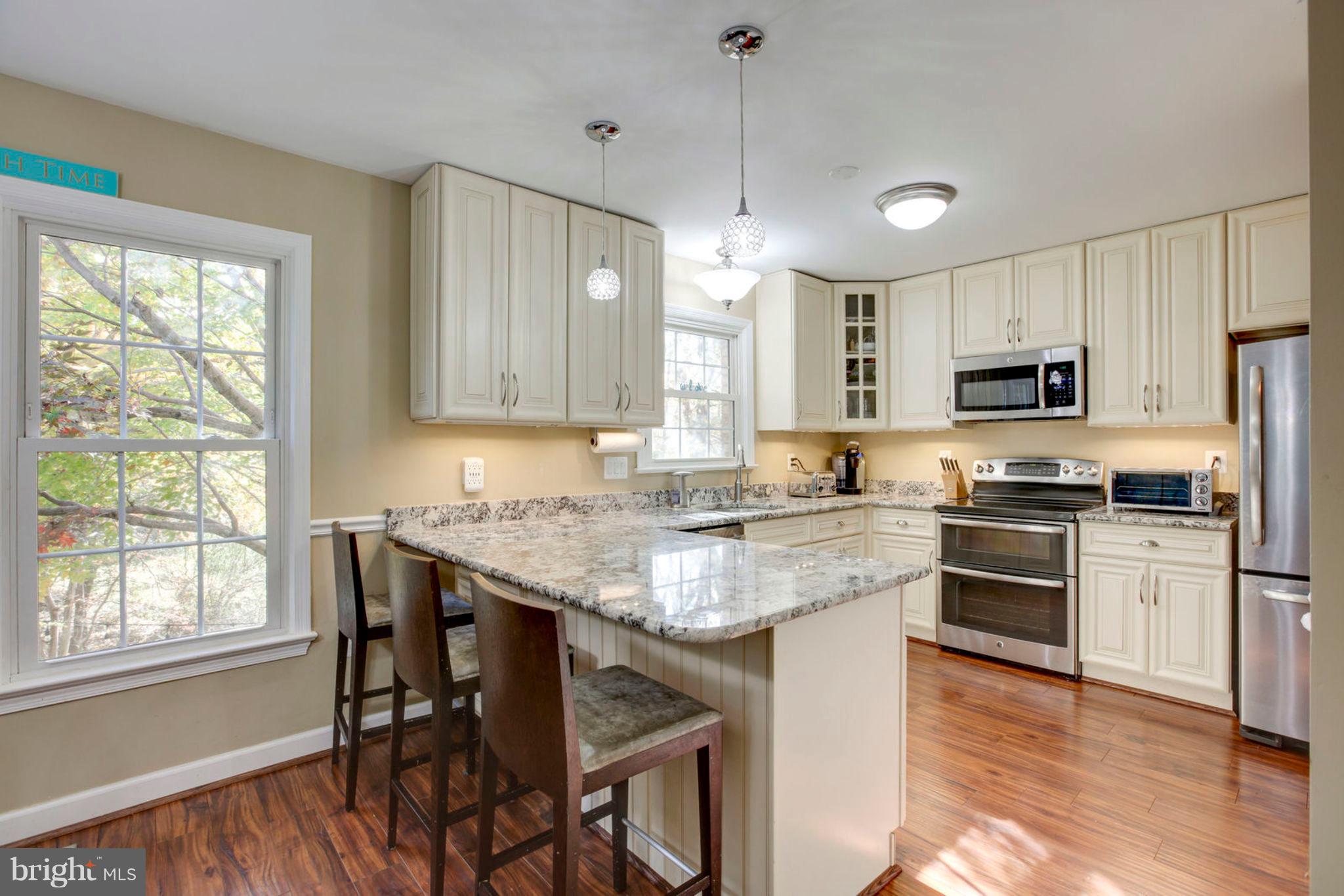8094 Sleepy View Lane Springfield, VA 22153 - Photo 32 of 76 Kitchen runs entire width of the house!
