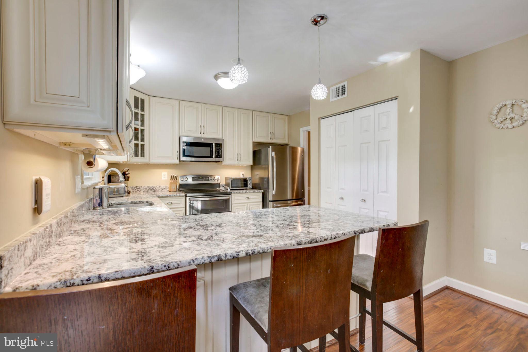 8094 Sleepy View Lane Springfield, VA 22153 - Photo 40 of 76 Lovely updated kitchen