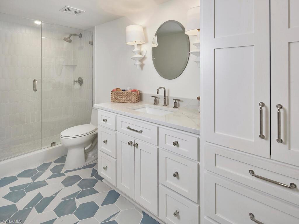 255 2nd Avenue South, Unit 6 Naples, FL 34102 - Photo 17 of 27