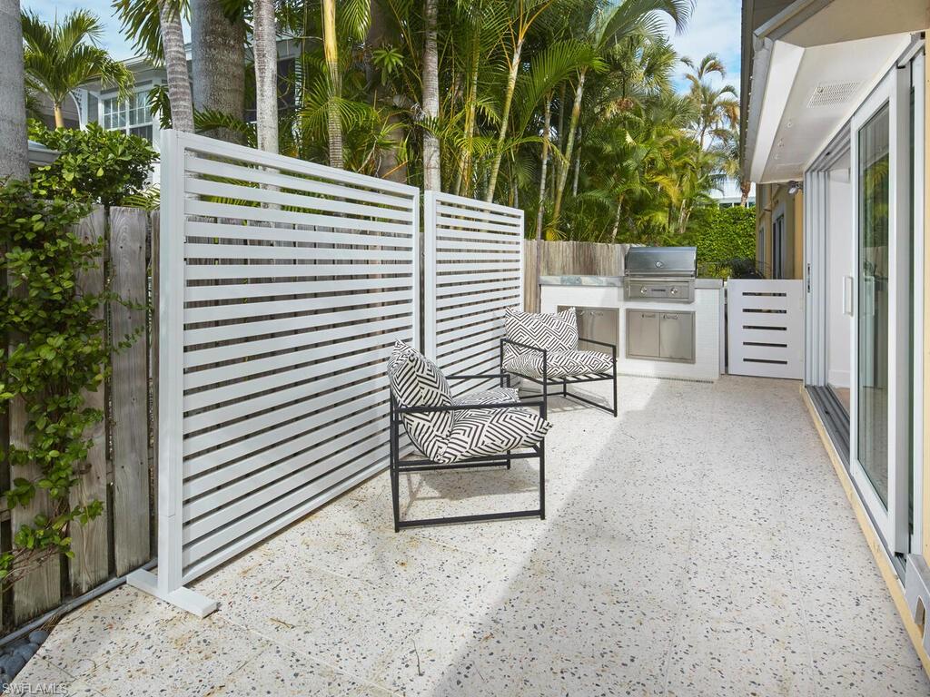 255 2nd Avenue South, Unit 6 Naples, FL 34102 - Photo 18 of 27