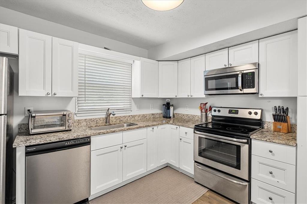 840 Rosedale Avenue Southeast, Unit B Atlanta, GA 30312 - Photo 6 of 17