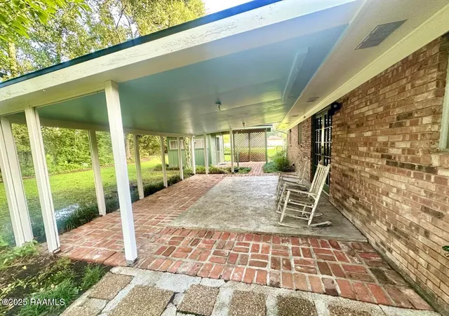 $1,300 | 184 Grey Eagle, Unit 1, Jeanerette, LA 70544