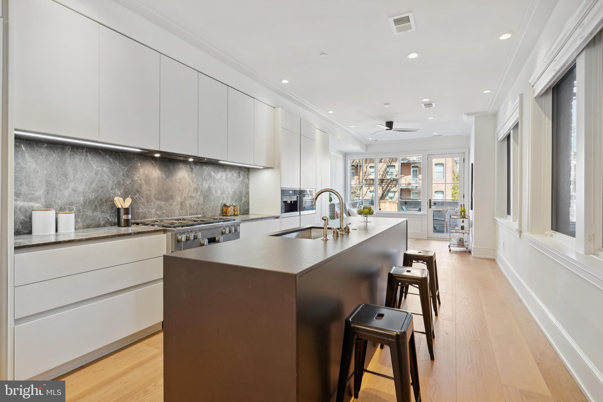 1829 Kalorama Road Northwest, Unit 3 Washington, DC 20009 - Photo 12 of 51