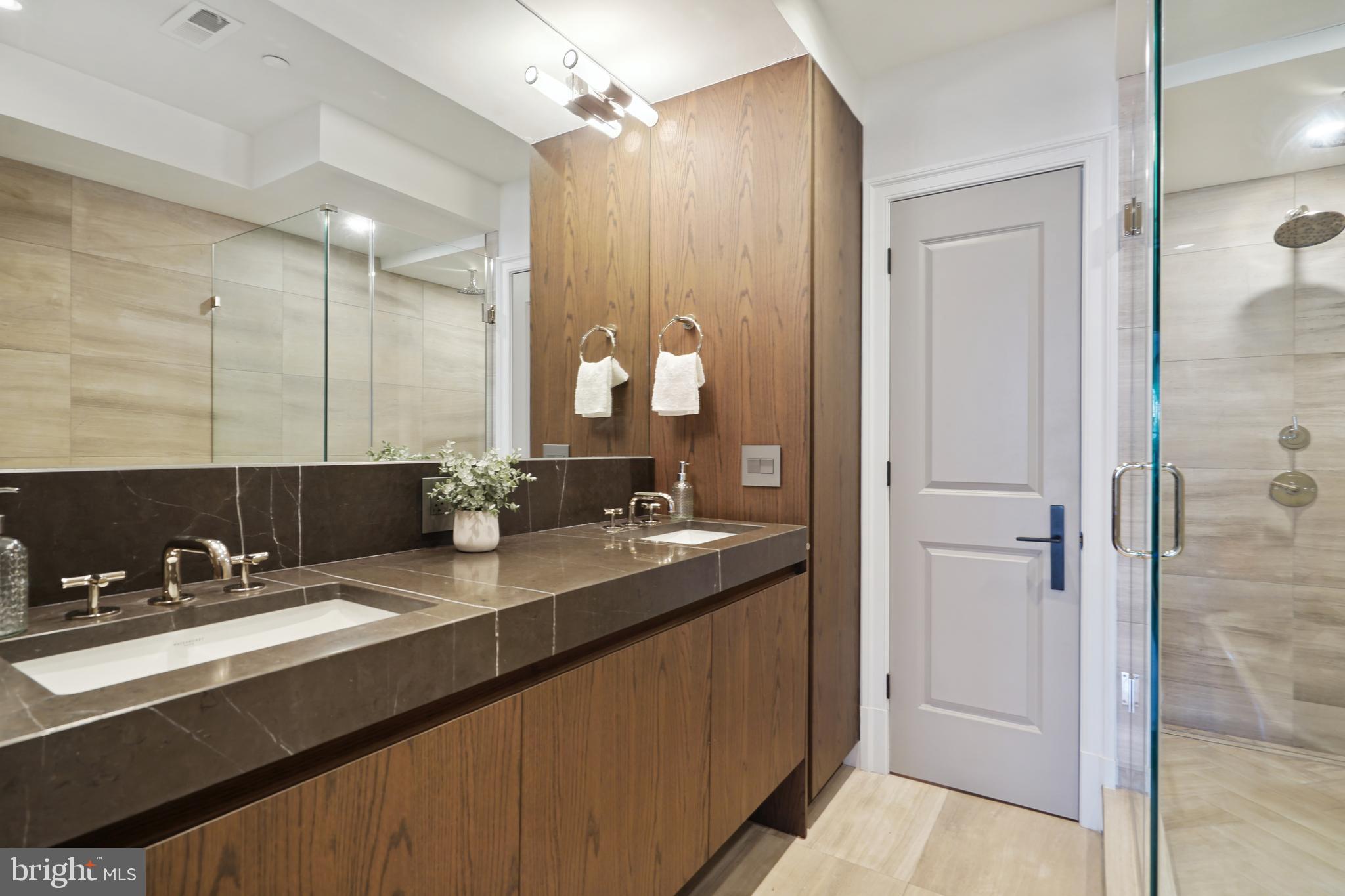 1829 Kalorama Road Northwest, Unit 3 Washington, DC 20009 - Photo 27 of 51