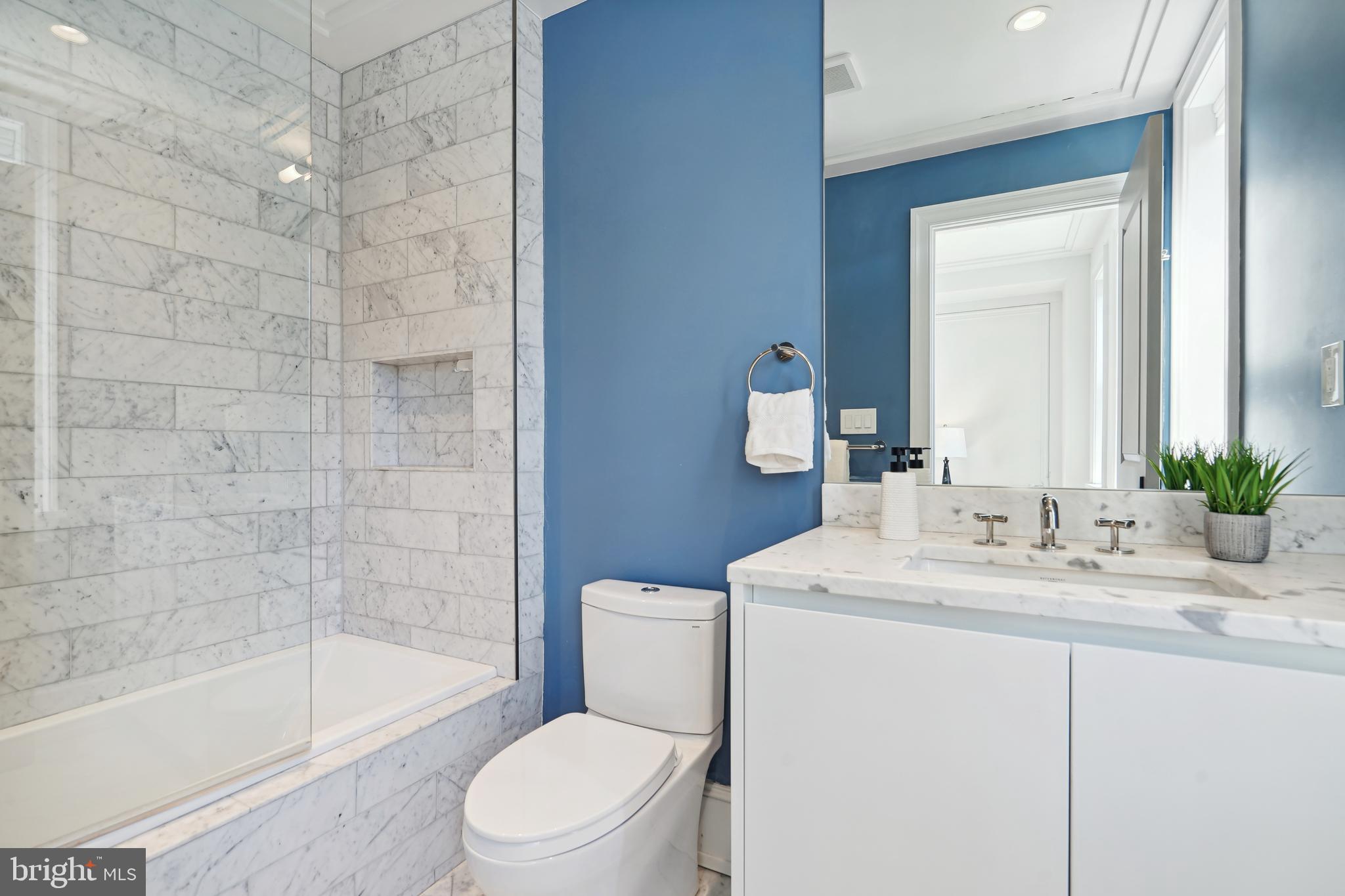 1829 Kalorama Road Northwest, Unit 3 Washington, DC 20009 - Photo 33 of 51