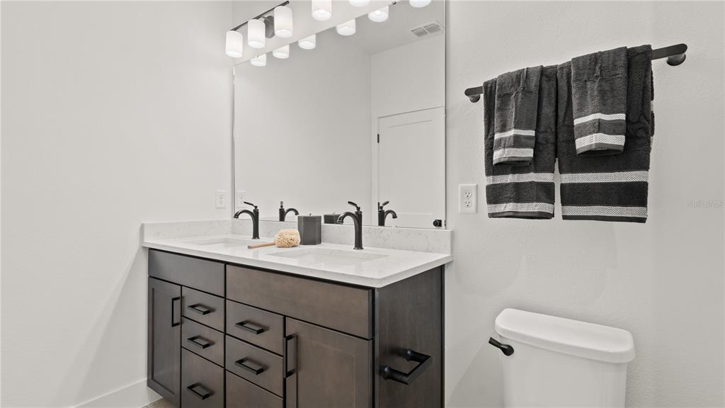15231 Groveside Road Winter Garden, FL 34787 - Photo 29 of 41 Gallery Image 29