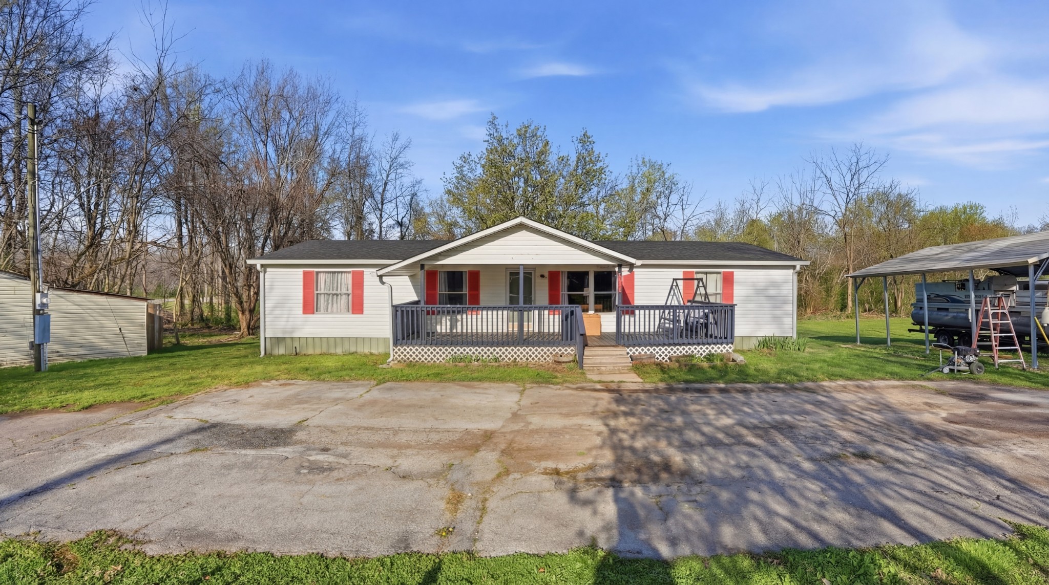 112 Northgate Road Normandy, TN 37360 - Photo 2 of 26
