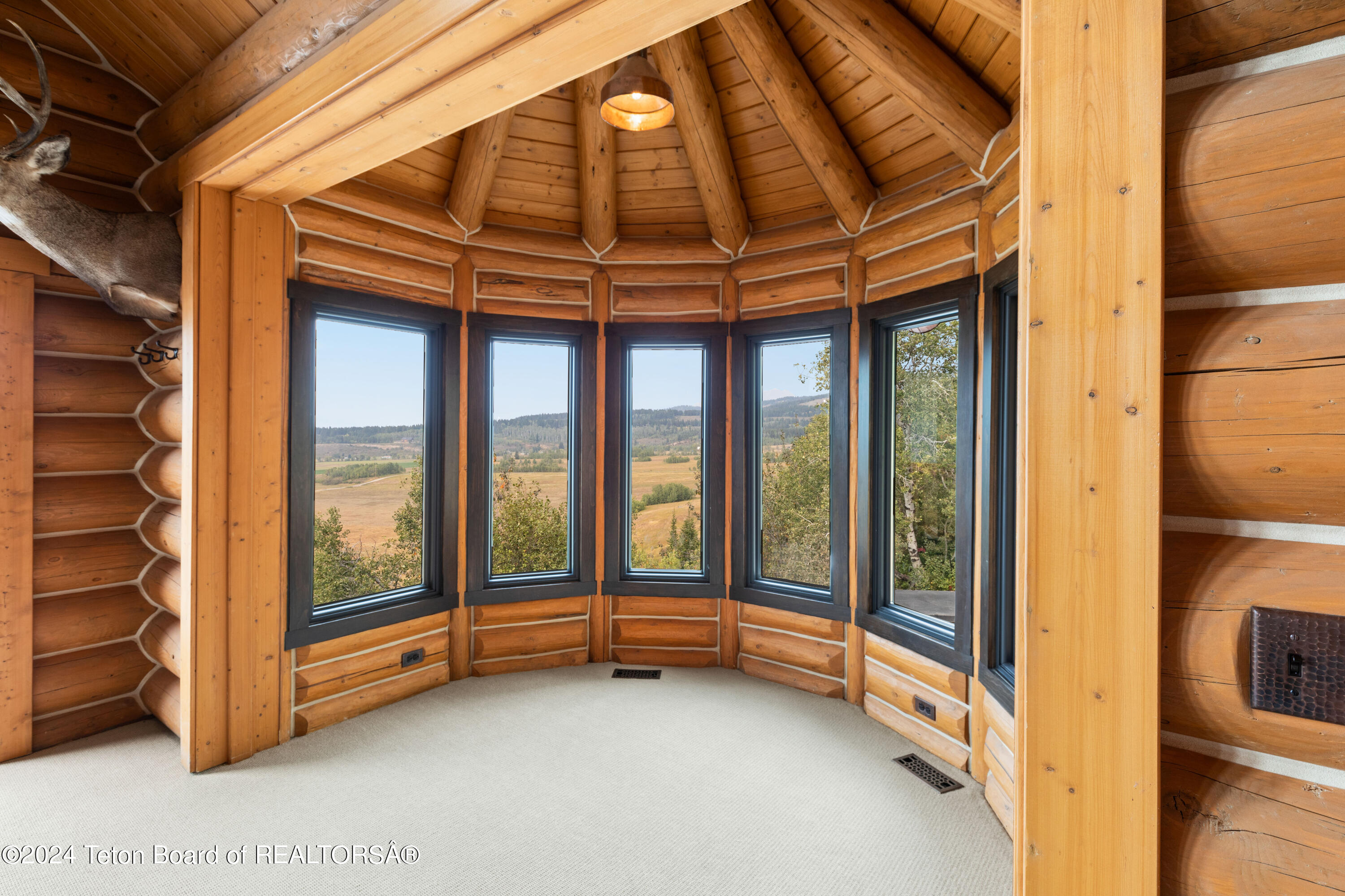 651 Stewart Creek Road Etna, WY 83118 - Photo 12 of 44 IMG_5676