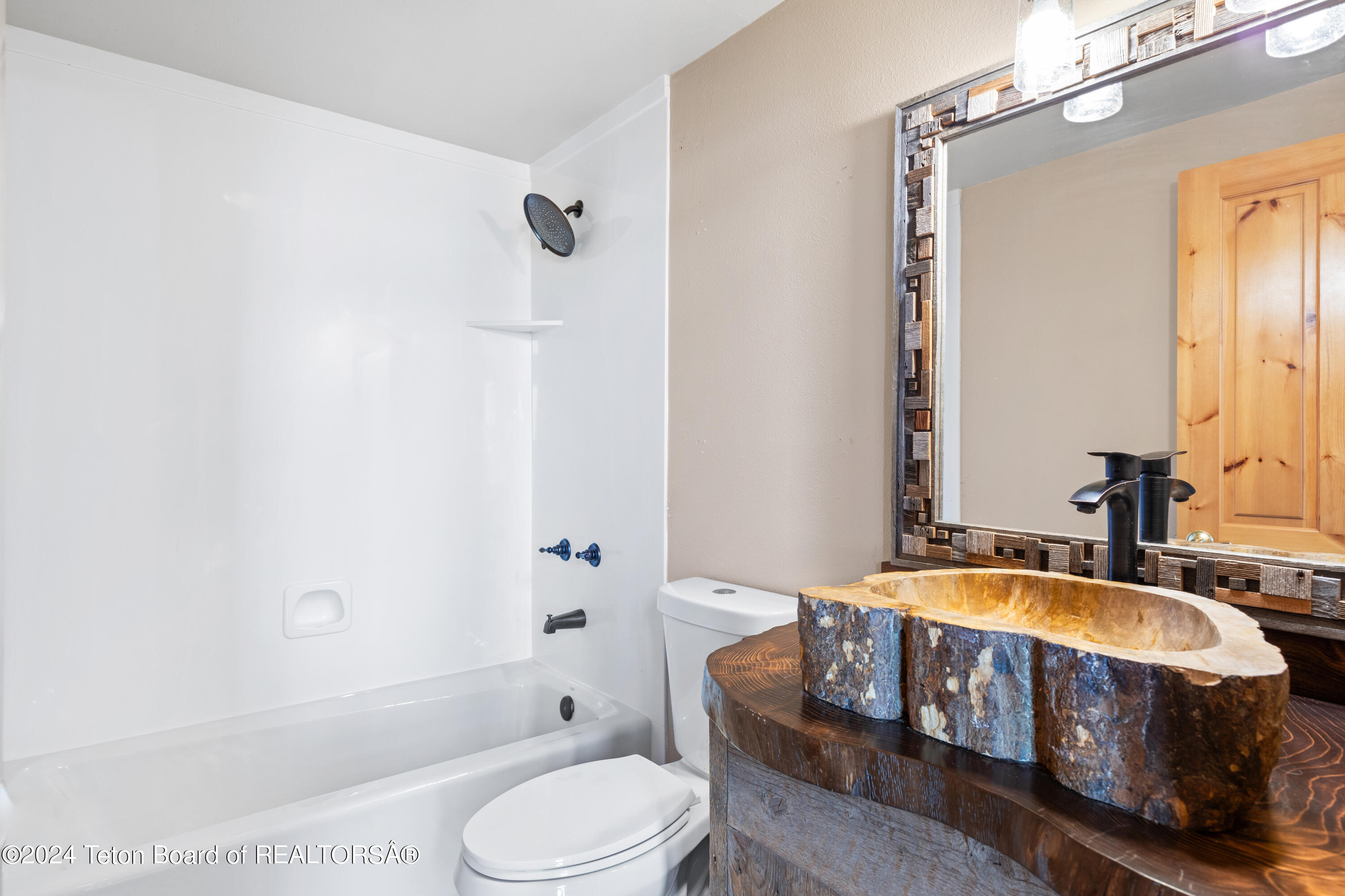 651 Stewart Creek Road Etna, WY 83118 - Photo 18 of 44 IMG_5747