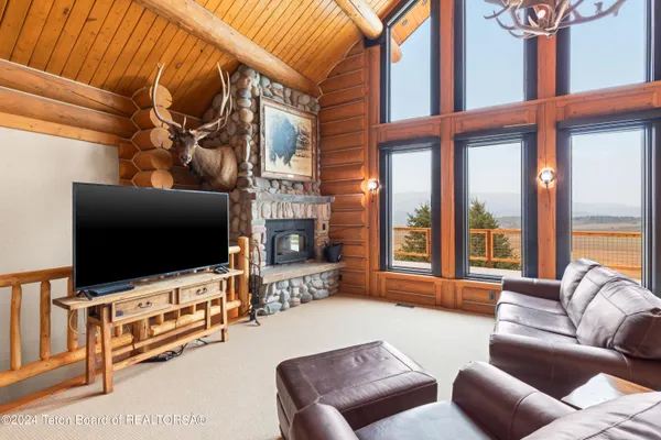 $1,679,000 | 651 Stewart Creek Road, Etna, WY 83118